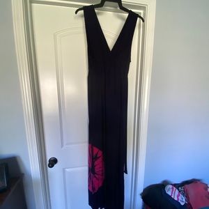 Liz Lange Maternity maxi dress with tie behind